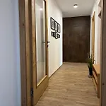 Prazdninovy Dum Na Rajcurne 펜션 Velké Bílovice