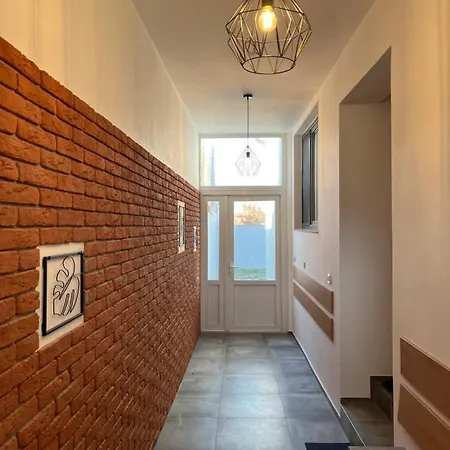Prazdninovy Dum Na Rajcurne Vakantiehuis Velké Bílovice