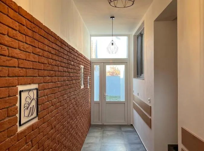 Prazdninovy Dum Na Rajcurne بيت للعطل Velké Bílovice