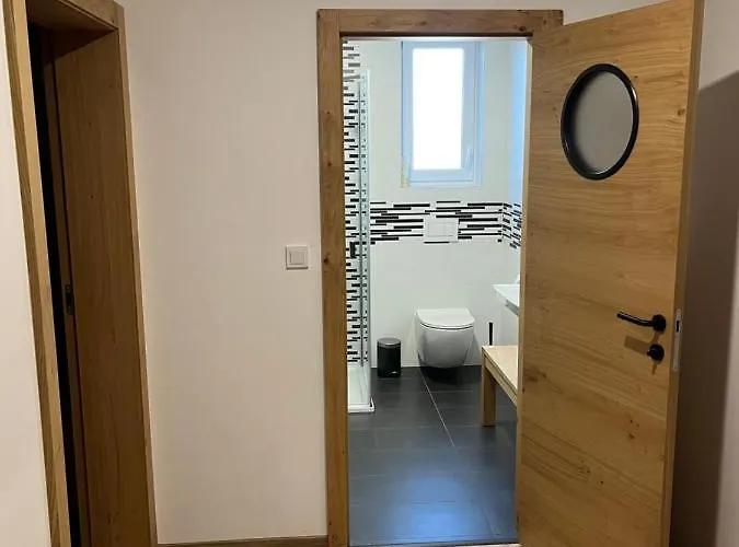 Prazdninovy Dum Na Rajcurne بيت للعطل *