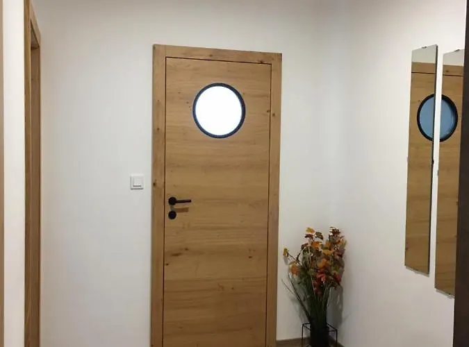 Prazdninovy Dum Na Rajcurne بيت للعطل